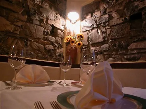 Sant' Anna מלון 3*