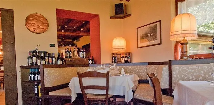 Sant' Anna מלון 3*